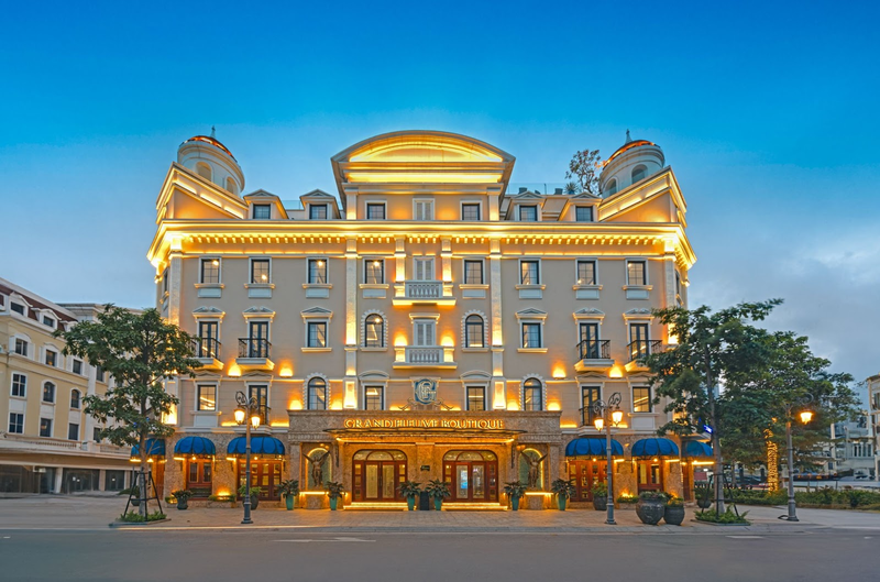 Vui chơi 8/3 Hạ Long